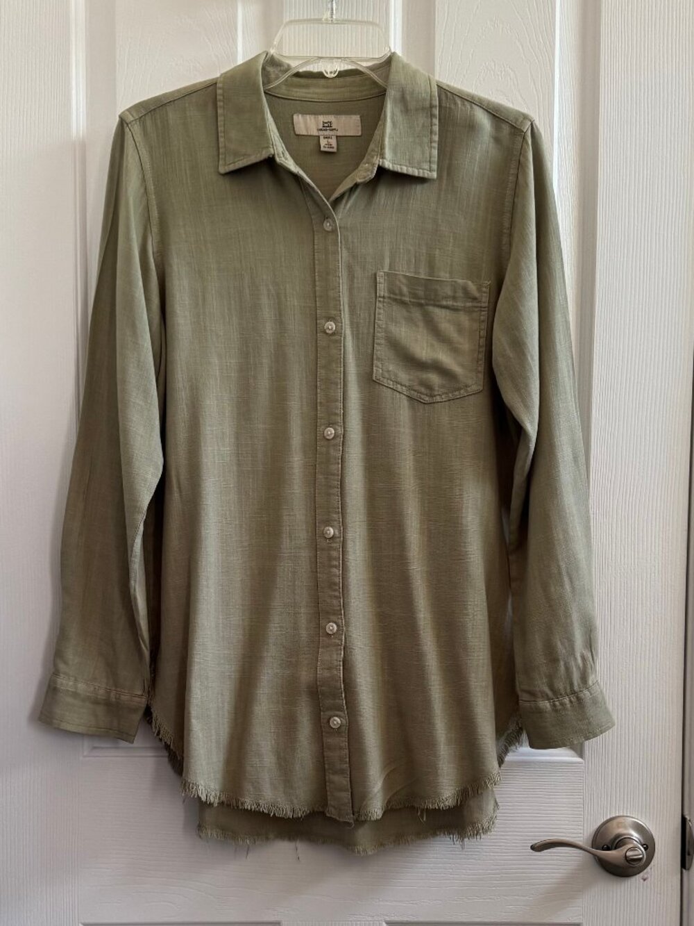 Womens Thread & Supply Button Up Shirt Sage Green Long Sleeve Sz Small NWOT